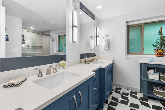 29822 Deer Run, Farmington Hills, MI 48331