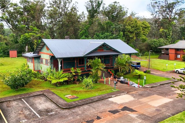 2069 California Avenue 15F, Wahiawa, HI 96786
