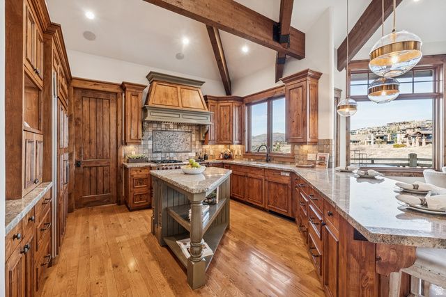 3050 E WAPITI CANYON RD, Park City, UT 84098