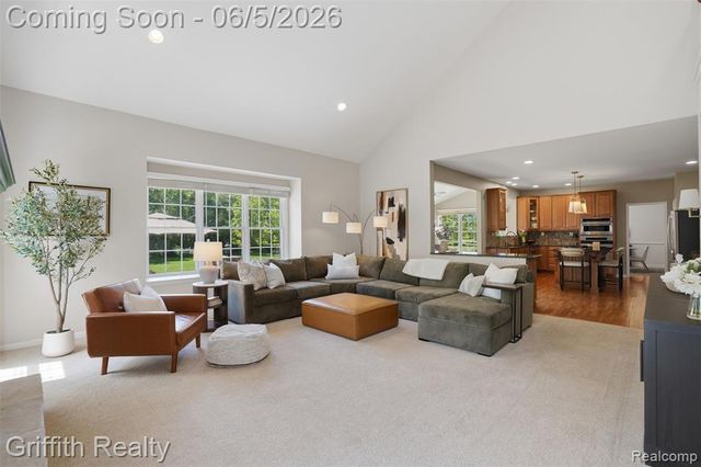1543 Fairfax Court, Milford, MI 48380
