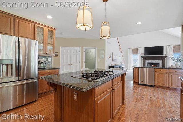 1543 Fairfax Court, Milford, MI 48380