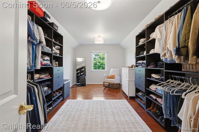1543 Fairfax Court, Milford, MI 48380