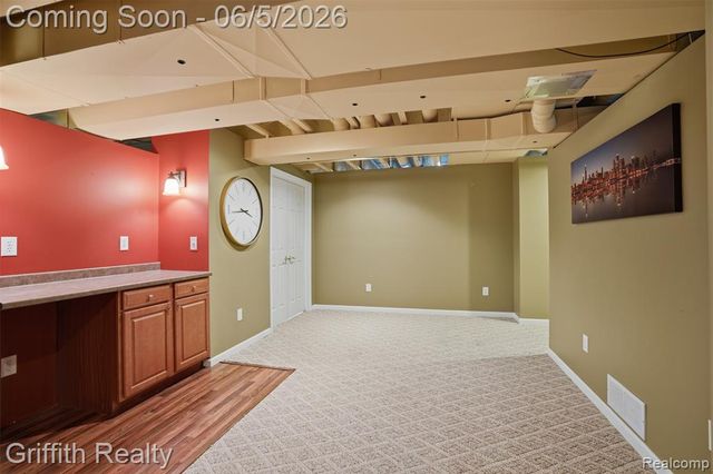 1543 Fairfax Court, Milford, MI 48380