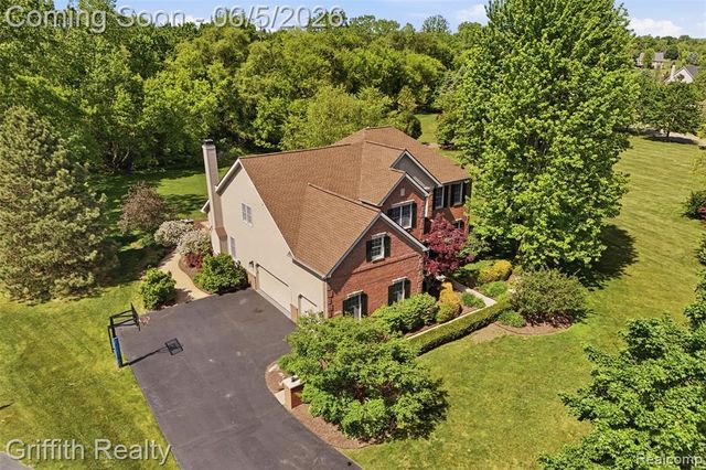 1543 Fairfax Court, Milford, MI 48380