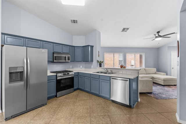 11408 Jim Thorpe LN, Austin, TX 78748