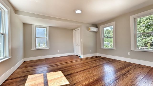 603 Woburn St 2, Wilmington, MA 01887