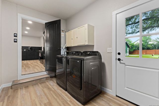 604 SCHWEPPE ST, Boerne, TX 78006