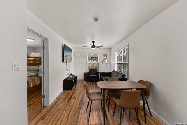 604 SCHWEPPE ST, Boerne, TX 78006