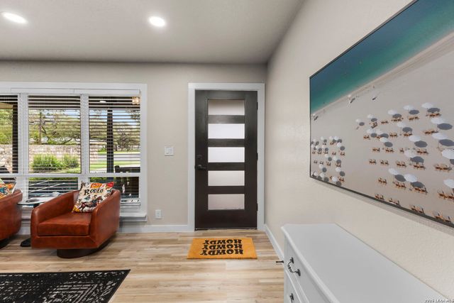 604 SCHWEPPE ST, Boerne, TX 78006