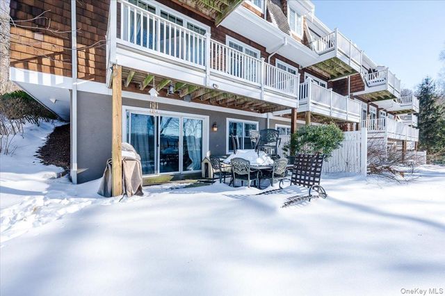 6 Riverpointe Road, Hastings-on-hudson, NY 10706