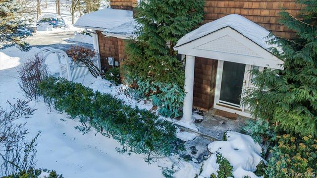 6 Riverpointe Road, Hastings-on-hudson, NY 10706