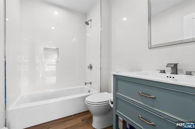 52 Glenwood Avenue, Demarest, NJ 07627