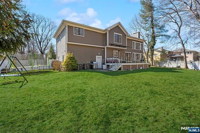 52 Glenwood Avenue, Demarest, NJ 07627