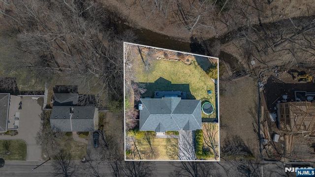 52 Glenwood Avenue, Demarest, NJ 07627