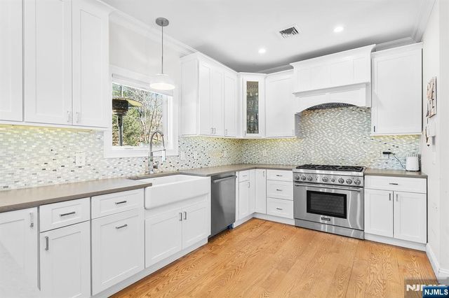 52 Glenwood Avenue, Demarest, NJ 07627