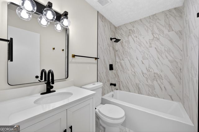 4623 Birch Ridge Trail, Stone Mountain, GA 30083