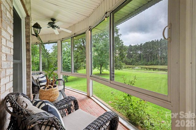176 Eeb Lane, Statesville, NC 28625