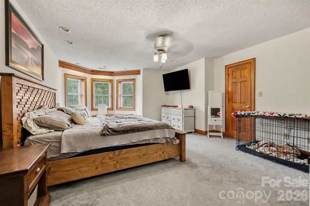 176 Eeb Lane, Statesville, NC 28625