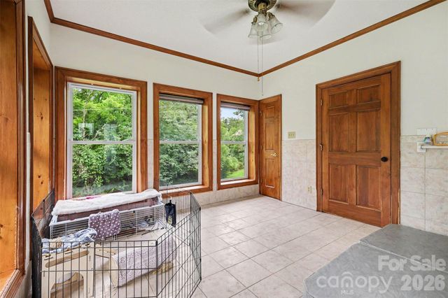 176 Eeb Lane, Statesville, NC 28625