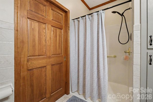 176 Eeb Lane, Statesville, NC 28625