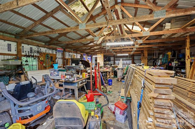 176 Eeb Lane, Statesville, NC 28625