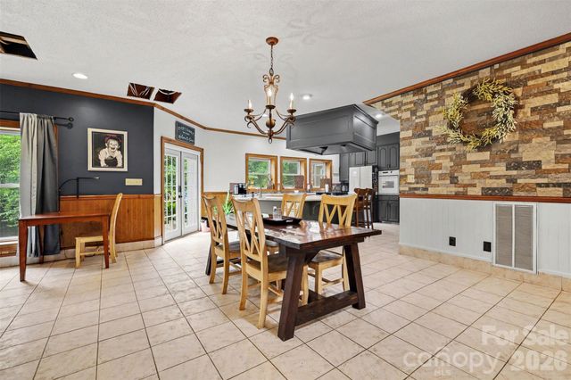 176 Eeb Lane, Statesville, NC 28625