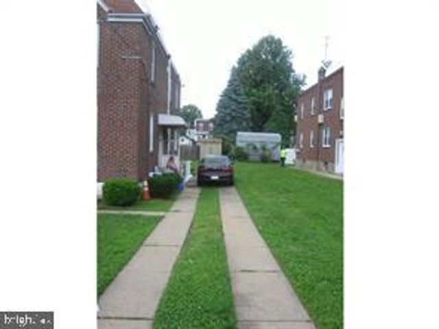 7238 DUNGAN RD, Philadelphia, PA 19111