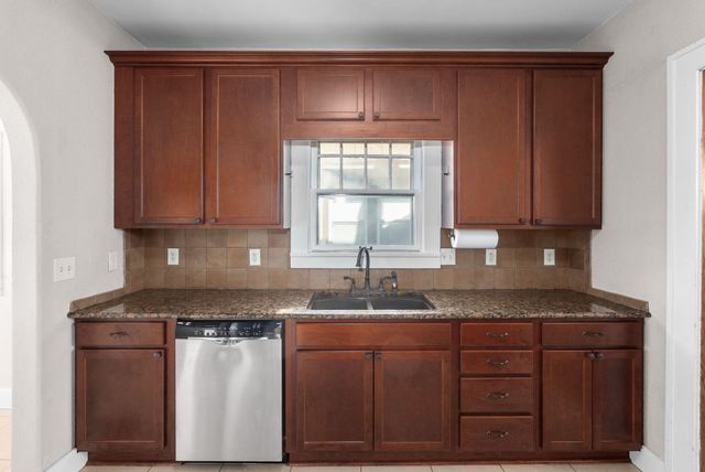 355 S Holyoke St, Wichita, KS 67218