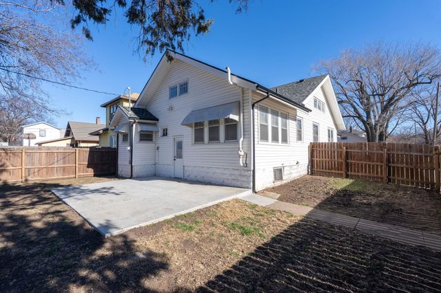 355 S Holyoke St, Wichita, KS 67218