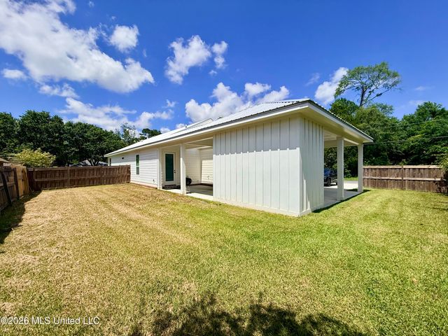 1023 Nancy Place, Gulfport, MS 39507
