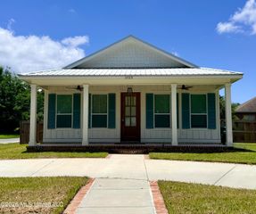 1023 Nancy Place, Gulfport, MS 39507