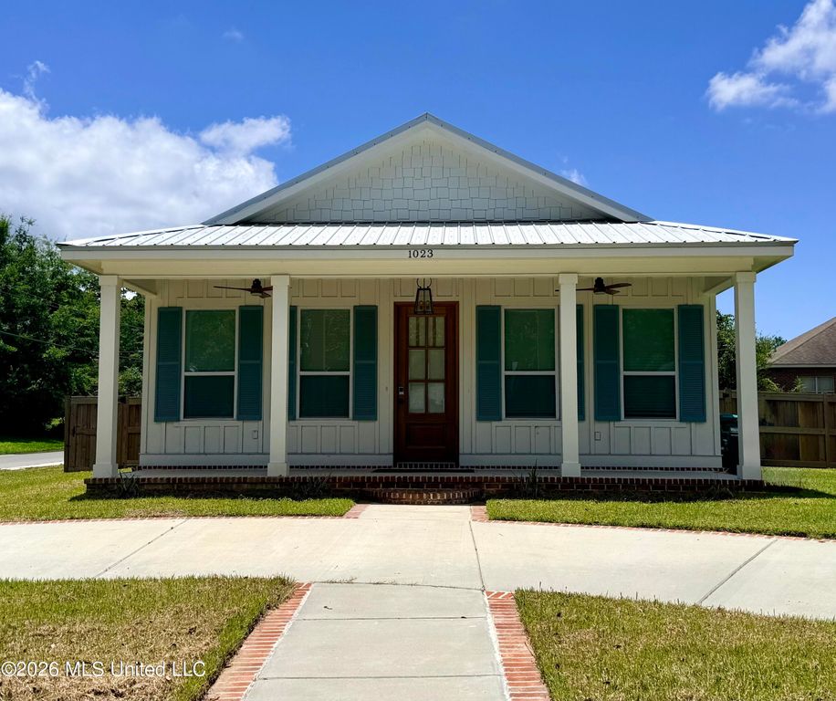 1023 Nancy Place, Gulfport, MS 39507