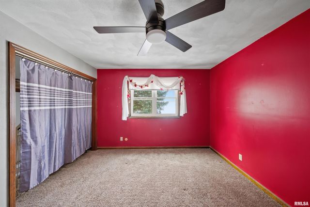 306 N STONE CHURCH Road, Peoria, IL 61604