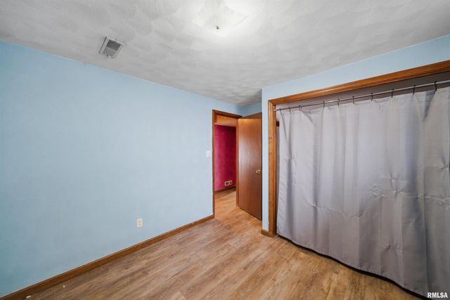 306 N STONE CHURCH Road, Peoria, IL 61604