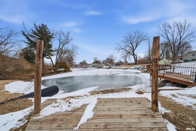 306 N STONE CHURCH Road, Peoria, IL 61604