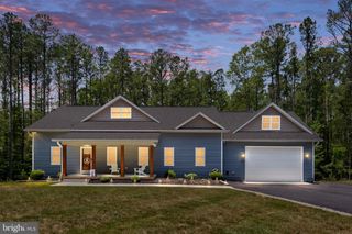 1098 LAKE FOREST DR, Mineral, VA 23117