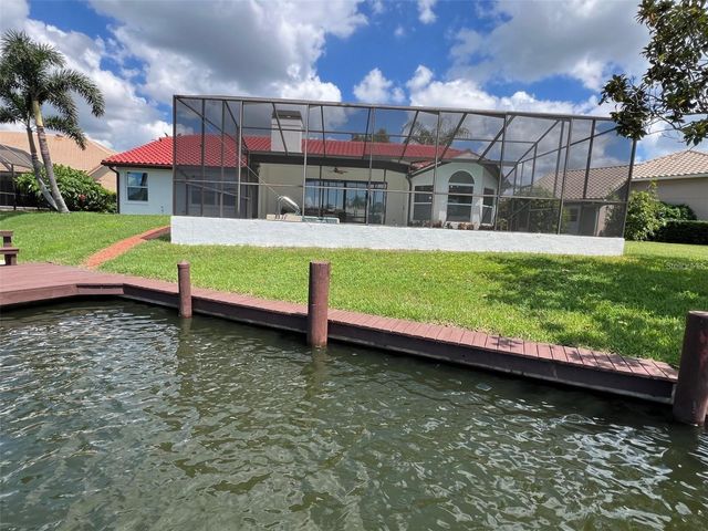 4804 LONGWATER WAY, Tampa, FL 33615