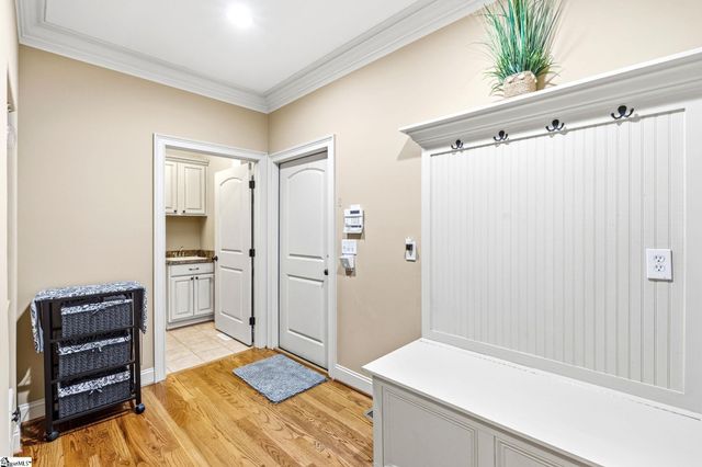 32 Arbor Glen Court, Taylors, SC 29687