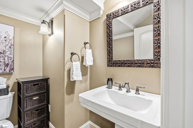 32 Arbor Glen Court, Taylors, SC 29687
