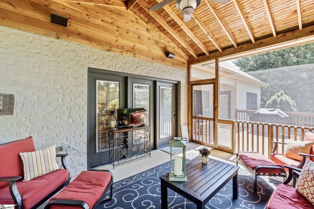 32 Arbor Glen Court, Taylors, SC 29687