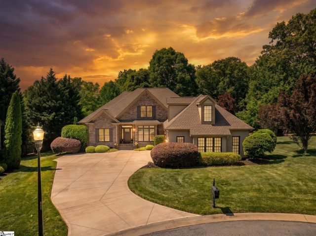 32 Arbor Glen Court, Taylors, SC 29687