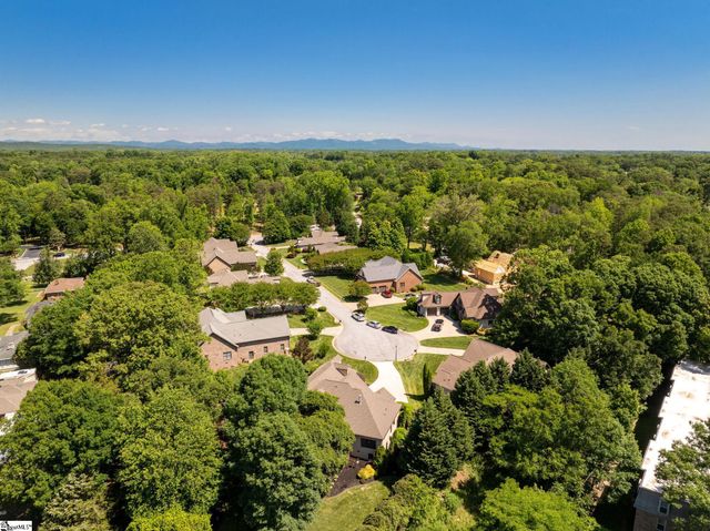 32 Arbor Glen Court, Taylors, SC 29687