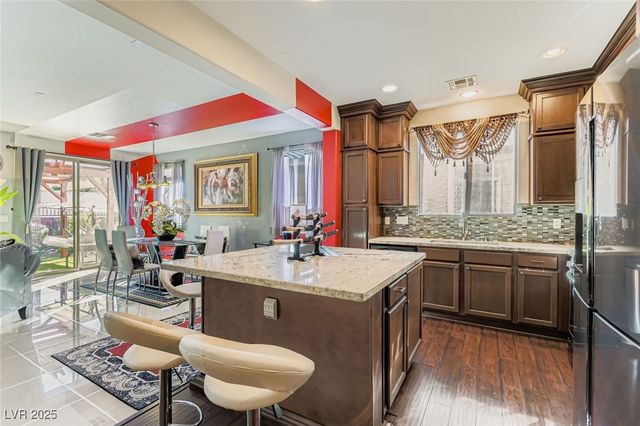 972 Via Canale Drive, Henderson, NV 89011