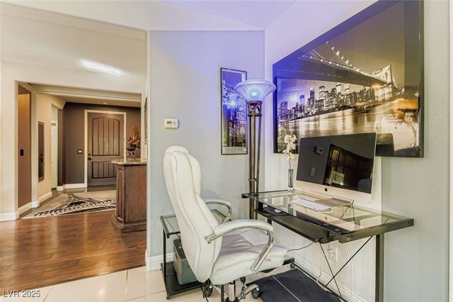 972 Via Canale Drive, Henderson, NV 89011