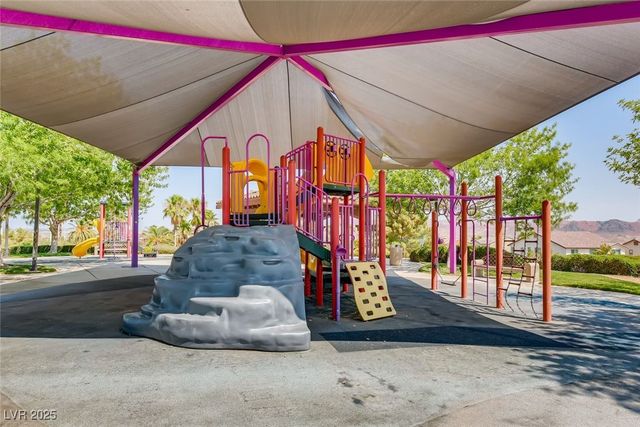 972 Via Canale Drive, Henderson, NV 89011