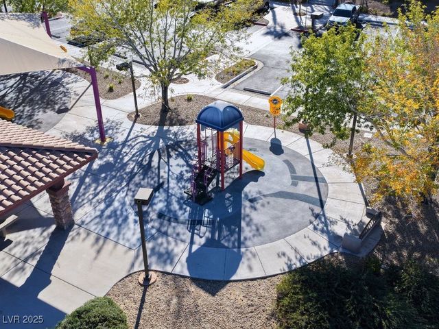 972 Via Canale Drive, Henderson, NV 89011