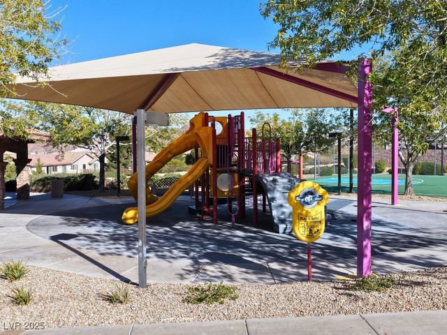 972 Via Canale Drive, Henderson, NV 89011