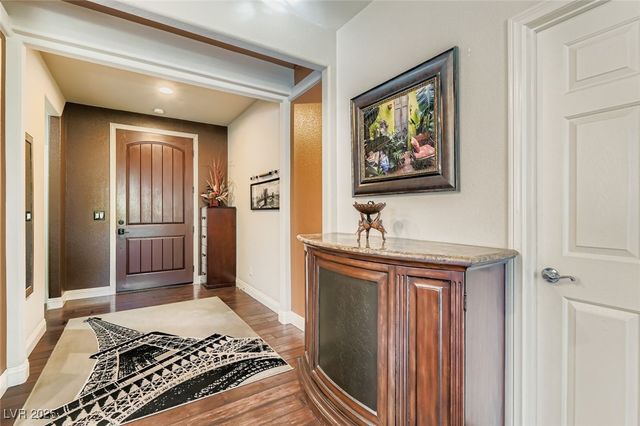 972 Via Canale Drive, Henderson, NV 89011