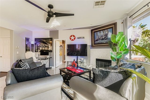 972 Via Canale Drive, Henderson, NV 89011