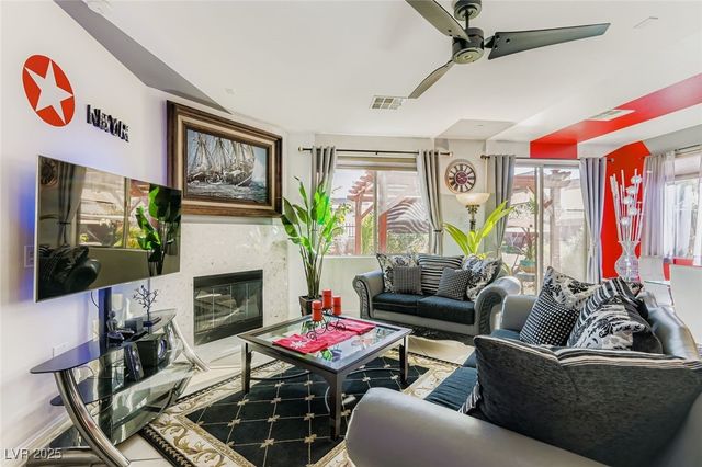 972 Via Canale Drive, Henderson, NV 89011